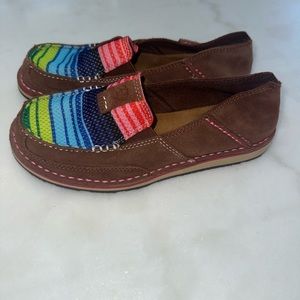 Ariat women’s cruiser multicolored slip on western shoes, size 6